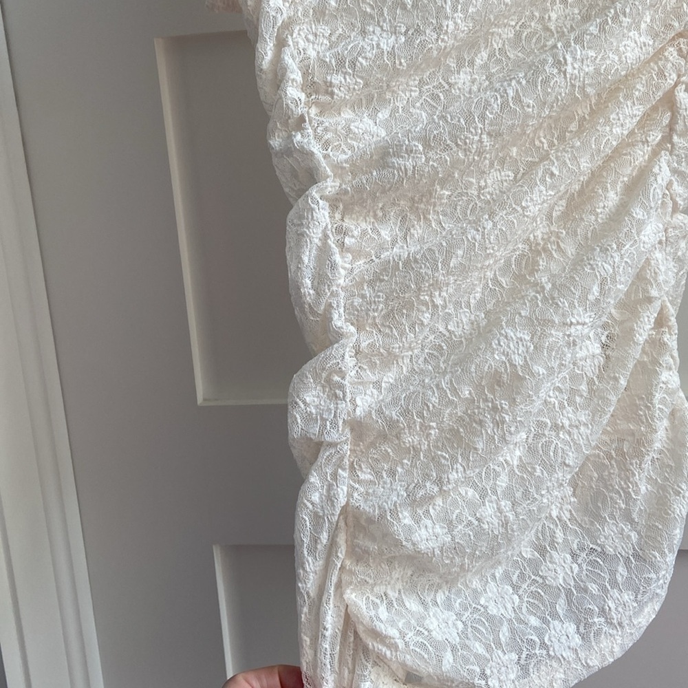 Free People Ivory Lace Short Sleeve Ruched Short Sleeve Shirt Size XS NWOT‌ - Picture 5 of 7